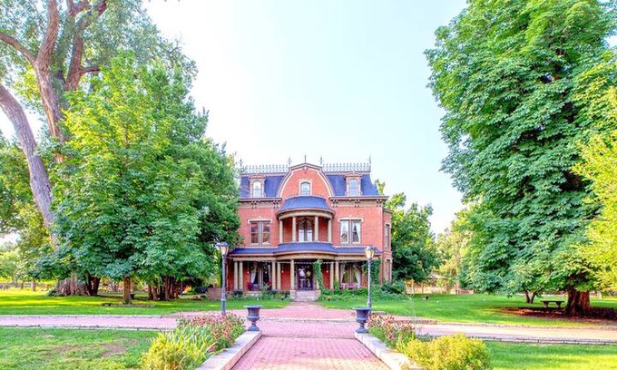 Canon City Villa | Royal Gorge Mansion in the Heart of Cañon City