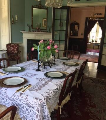 Chestnut Hill Bed & Breakfast | Silverstone Bed and Breakfast