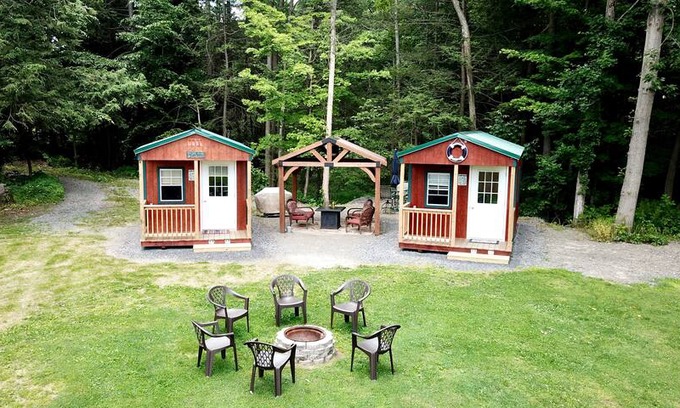 Watkins Glen House | Seneca Heights Cabins - Nautical