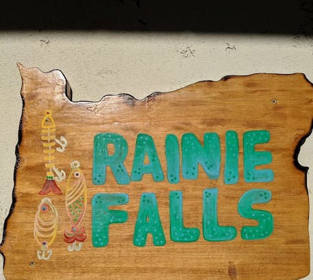 Fruitdale Apartment | Rogue River Oasis - Rainie Falls Cabin