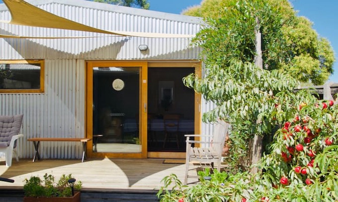 Castlemaine House | The Studio Behind the House With The Yellow Door