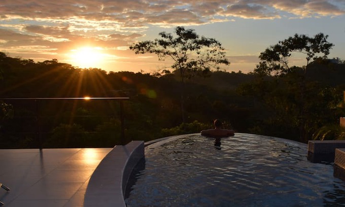 Valle Pura Vida House | Casa Bellamar sunset & jungle views - BIG SALE!