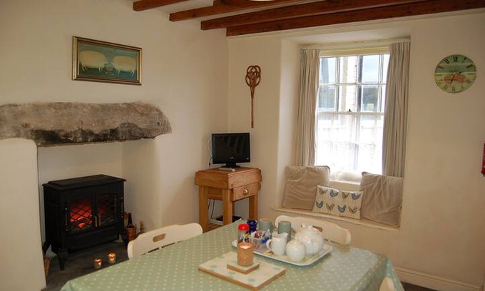 Barmouth Cabin | No 2 CRAIG FACH COTTAGE Barmouth