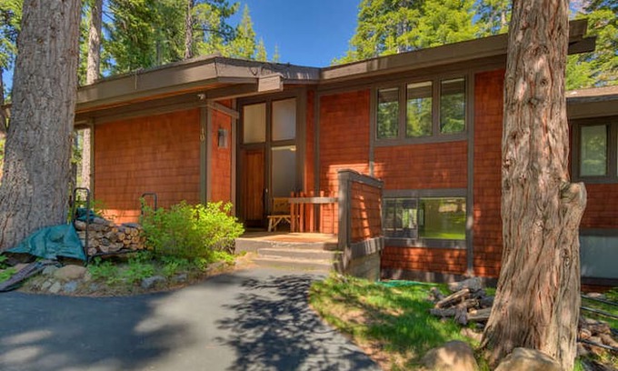 Dollar Point House | Gorgeous Five Bedroom Cabin at Chinquapin #10