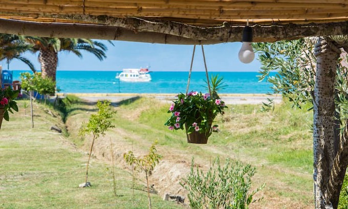Sidari Cabin | Corfu Bungalows, Sidari Beach