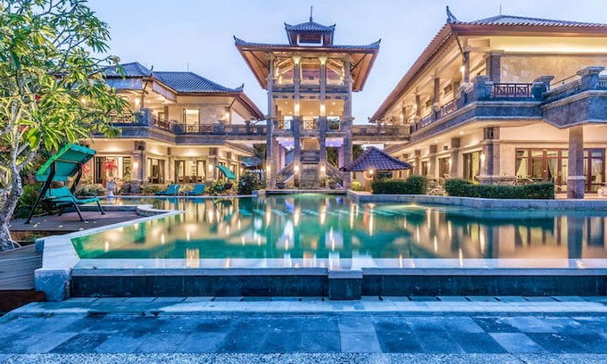 Mumbul Villa | Huge 6B Private Castle Villa located in Nusa Dua