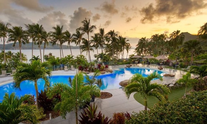 Hamilton Island Apartment | Whitsunday Apartments, Hamilton Island E1303