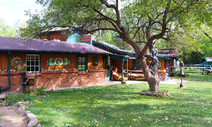 Boulder House | River House Experience Loft