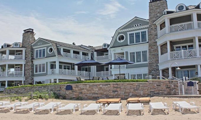 Glen Arbor Apartment | LeBear Resort & Spa Unit 8