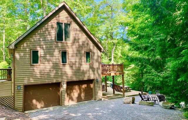 Oakland Villa | Lake Forest Chalet- New Owners of 5 Star Home!