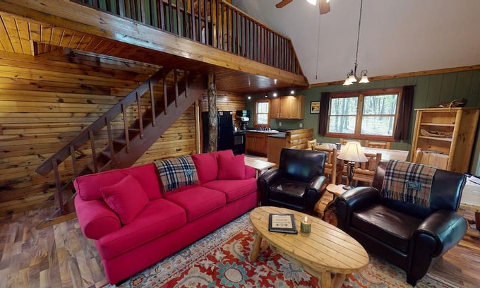 Laurelville Cabin | Ridgeview Cabin at Scottish Ridge, Hocking Hills