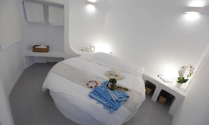 Batroun Apartment | Rocca Marina Suite Cave (A)