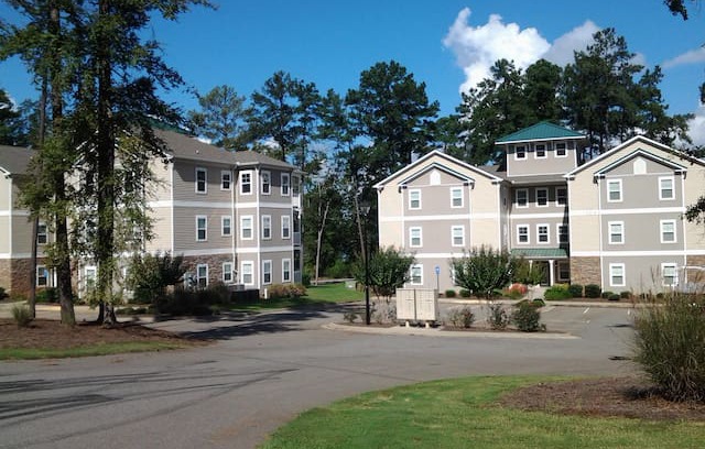 Milledgeville Apartment | The Landing at Lake Sinclair