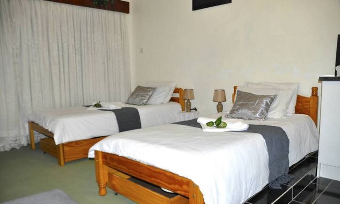 Harare Bed & Breakfast | MaDawu