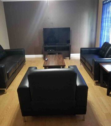 Drayton Valley House | Beautiful furnished Basement in Drayton Valley