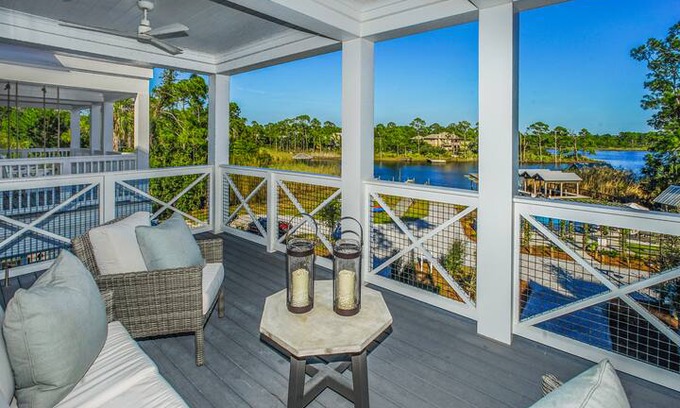 Grayton Beach House | 16 Garfield Street in Grayton Beach by Royal Destinations