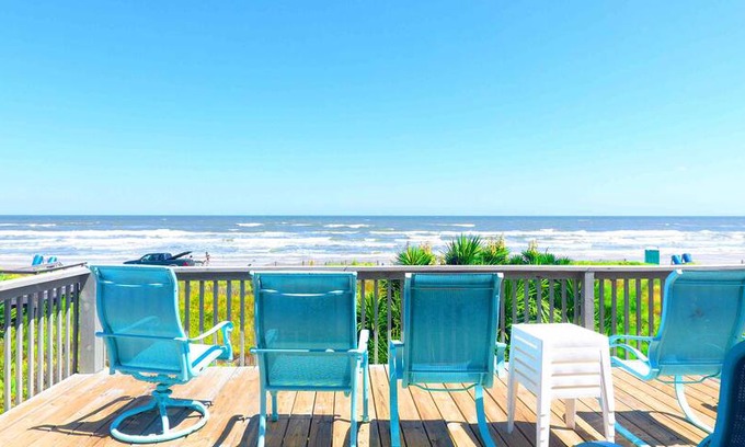 Surfside Beach House | Poseidon Beach Front Awesome Custom House