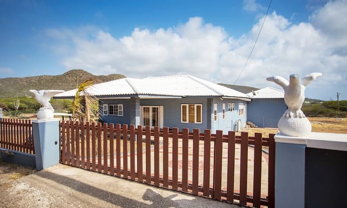Sabana Westpunt Villa | Holiday Villa in Westpunt Adrianas Paradise