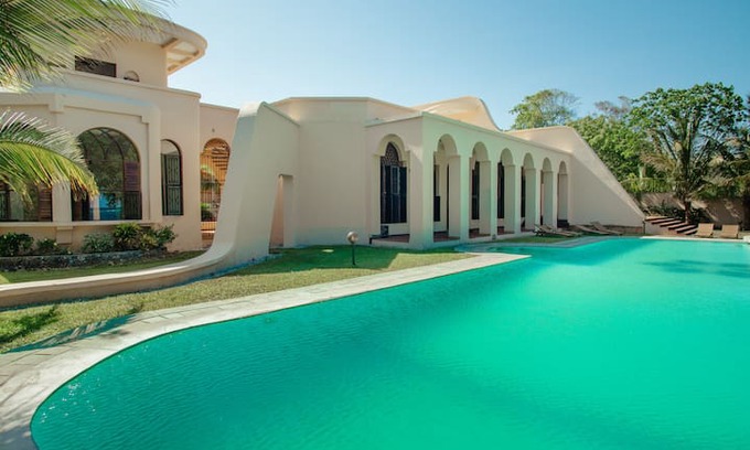 Diani Beach Villa | Ahana Villa, Diani Beach, Kwale County, Kenya