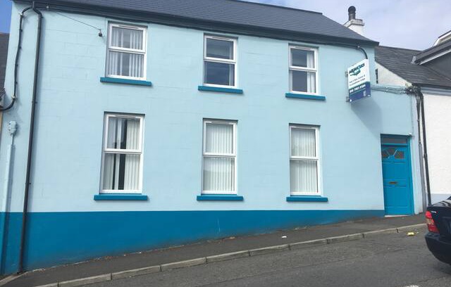 Ballycastle House | AQUA LODGE BALLYCASTLE