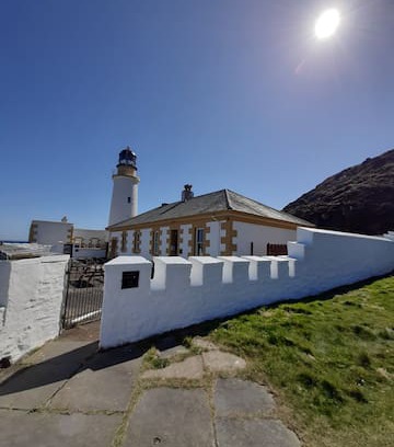 Douglas Other | Foghorn cottage with stunning views.