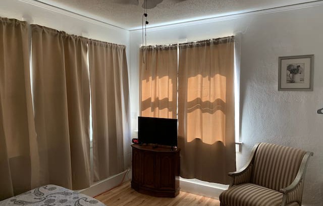 Fort Morgan House | Window Room in Airbnb home