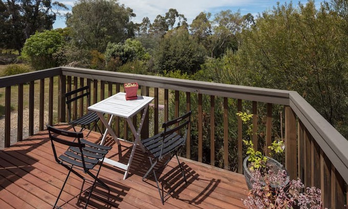 Blackmans Bay House | "MiMs" Bush/farm stay (Hobart area) walk to beach