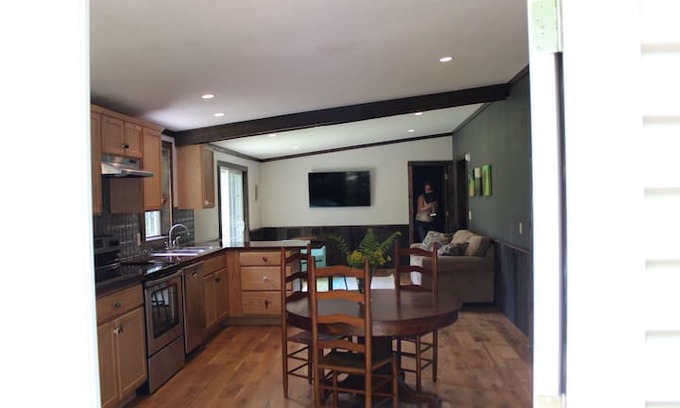 Bladensburg House | The Cottage on Aspen