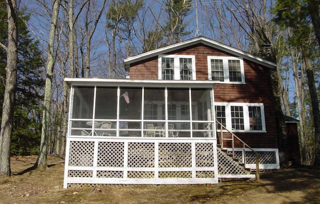 Jaffrey House | Thorndike Pond Waterfront Cottage