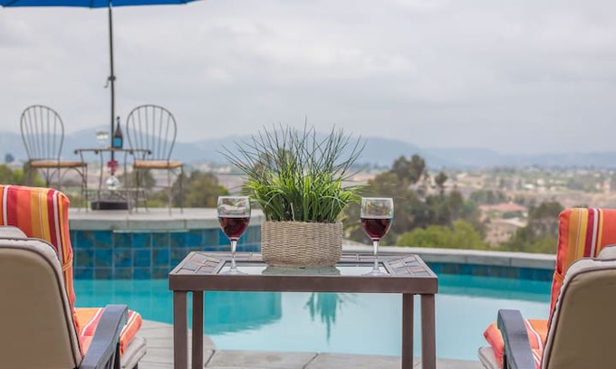Temecula Villa | Villa Del Sol! Pool home with stunning Views!