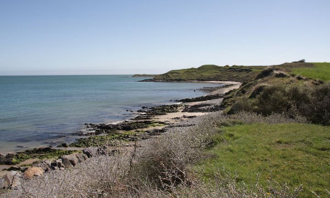 Ballygarrett House | Beautiful cliff top house Donaghmore