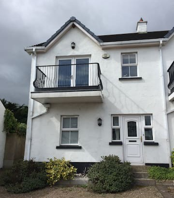 Ballycastle House | Bayview Cottages