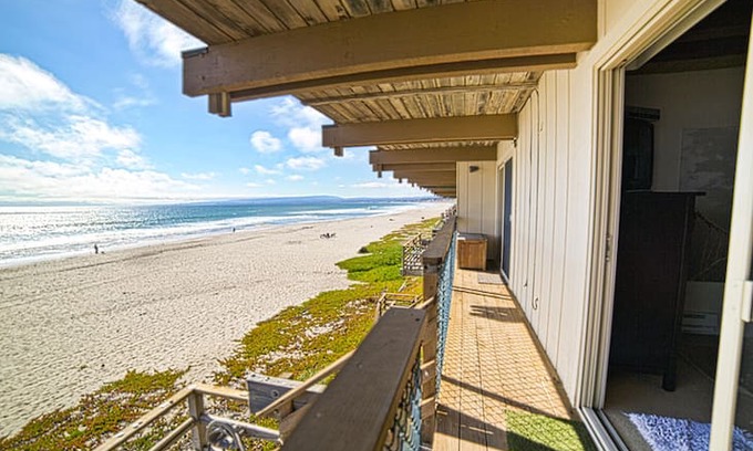 La Selva Beach House | 709 On the Beach