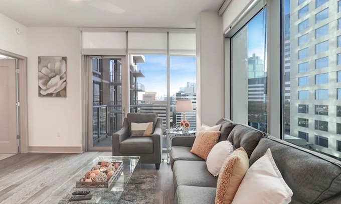 Texas Medical Center Apartment | Houston Upscale Rentals Latitude