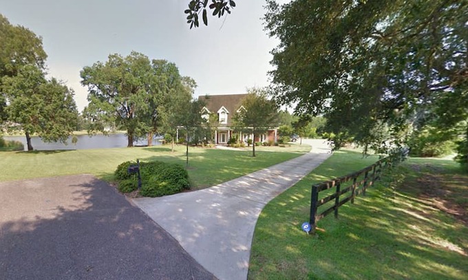 Union Church House | Bell Creek Home - Lake Front