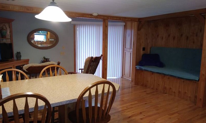Umber View Heights House | Nikko's Nook at Umberland, Stockton Lake
