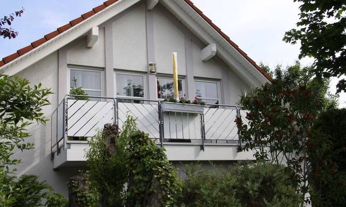 Bad Boll House | Göttliche Vogelstimmen 2 - Gäste aus 33 Nationen