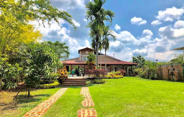 El Cerrito Villa | Finca en Santa Elena Valle del Cauca