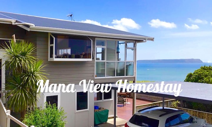 Porirua Bed & Breakfast | MANA VIEW HOMESTAY: ENTIRE APARTMENT-STYLE BnB