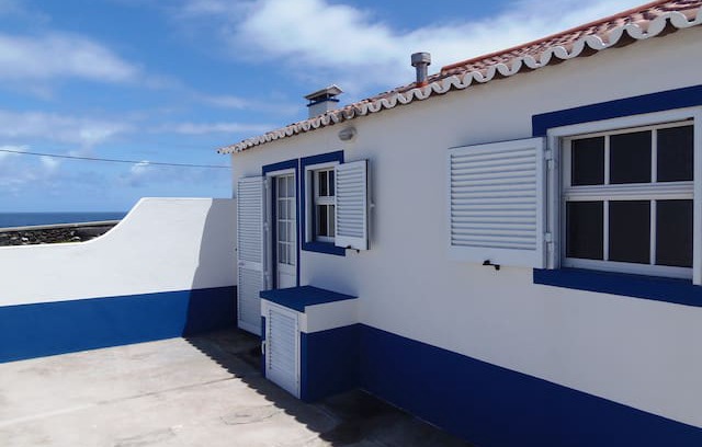 Ponta Delgada House | Mosteiros Canto do Mar - La Maisonette