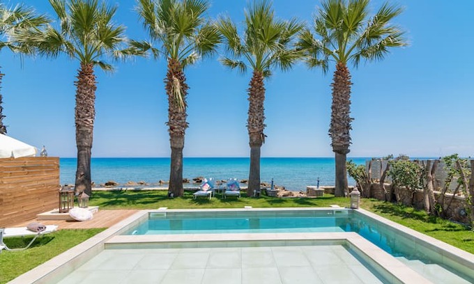Drosia Villa | Gaia Deluxe SeaFront Villa, with a Private Pool