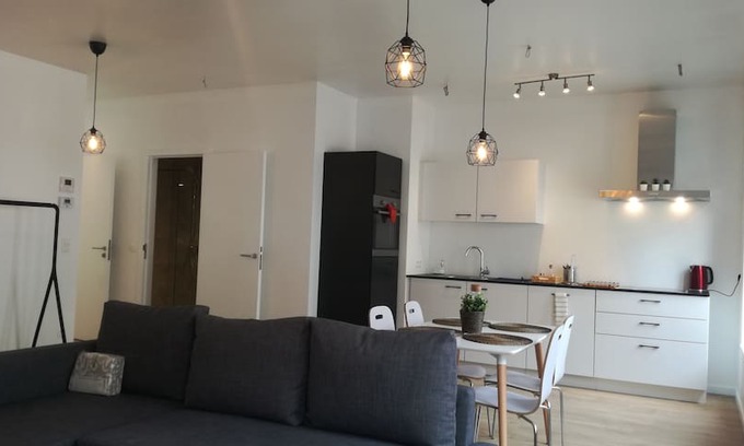 Statiekwartier Apartment | BLITZ 302. Luxury suite Central Station