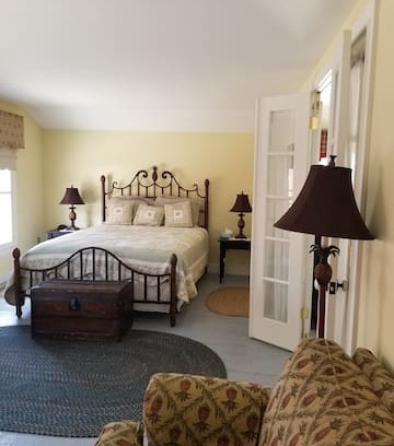 Shullsburg Apartment | A Hidden Gem in the Heart of Historic Shullsburg!