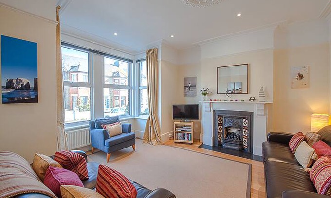 Broadstairs House | Seagulls Rest five bedroom house near Viking bay!