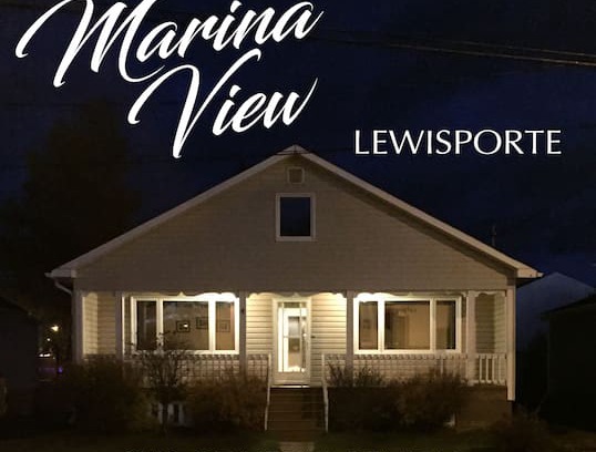 Lewisporte House | Lewisporte Marina View