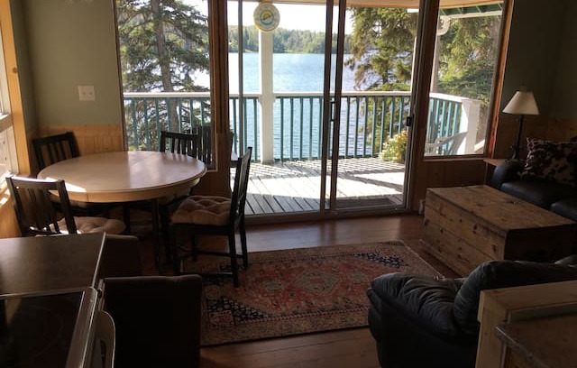Bridge Lake Cabin | Bear Essentials - Bridge Lake Waterfront Cabin