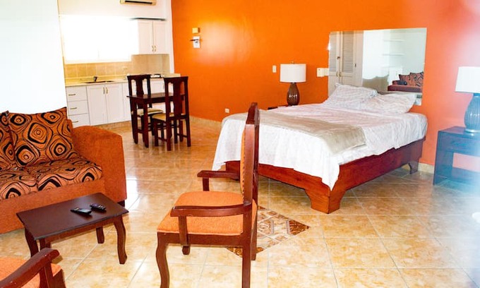 El Batey Apartment | Quality comfort in“Pyramid Plaza” located inSosua