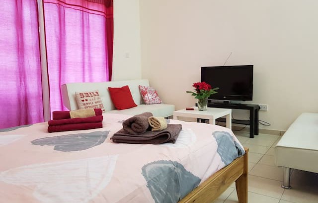 Peyia Town Apartment | Quiet studio for your holiday in Peyia