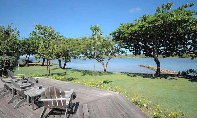 Lowlands House | Sunny Daze - Beachfront bungalow with private pool