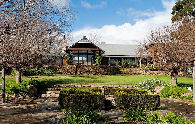 Whitby House | Yarrabah Holiday Retreat, Jarrahdale, Perth Hills